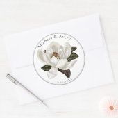 Elegant Magnolia blossom Ronde Sticker (Envelop)