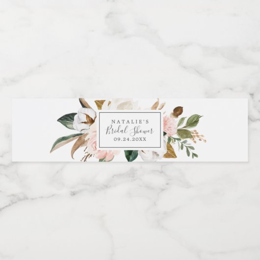 Elegant Magnolia | Wit en Blush Vrijgezellenfeest Waterfles Etiket (Enkel label)