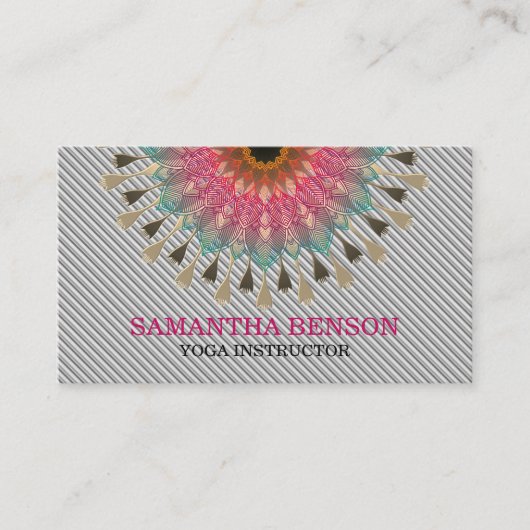 Elegant Mandala Lotus Logo Yoga Instructor Visitekaartje (Voorkant)