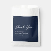 Elegant Marine Blauw & Wit Eenvoudige Bruiloft Bedankzakje (Voorkant)