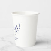 Elegant marineblauw Cheers custom script Bruiloft Papieren Bekers (Links)