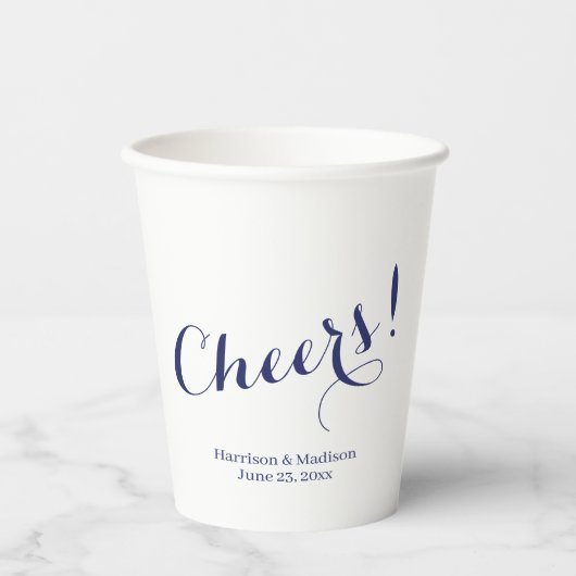 Elegant marineblauw Cheers custom script Bruiloft Papieren Bekers (Voorkant)