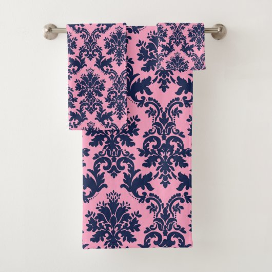 Elegant marineblauw op roze  bloemdamast bad handdoek (Insitu)