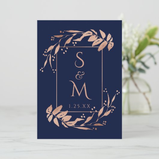 Elegant marineblauw Roos gouden loof bruiloft Kaart (Staand voorkant)