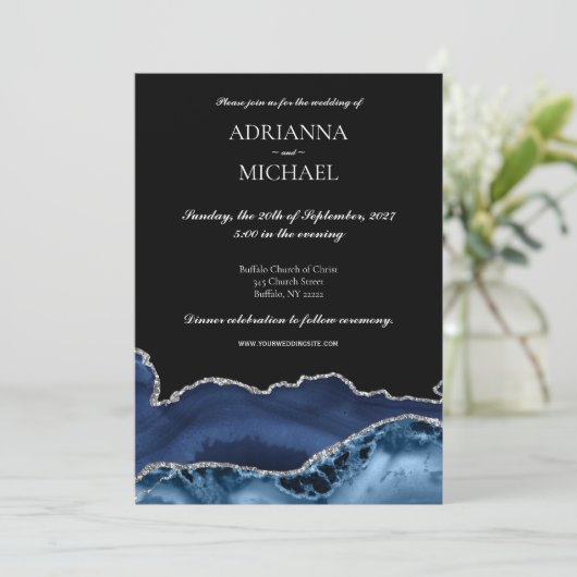 Elegant Marmer Blauw Agaat Bruiloft Uitnodiging (Staand voorkant)