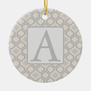 Elegant Marokkaans trellispatroon in neutrale tint Keramisch Ornament