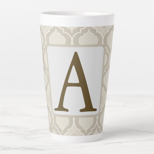 Elegant Marokkaans trellispatroon in neutrale tint Latte Mok (Voorkant)