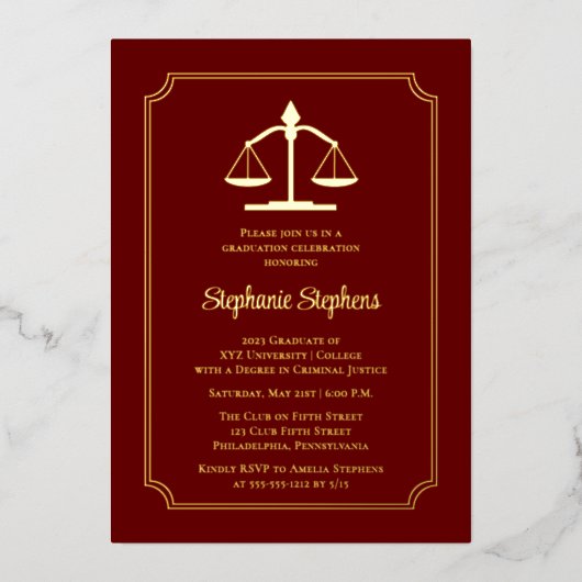Elegant Maroon Law Attorney Graduparty Folie Uitnodiging (Voorkant)