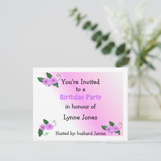 Elegant Mauve Floral Birthday Uitnodiging (Staand voorkant)
