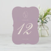 Elegant Mauve Plum Die Cut Table Number Kaart (Staand voorkant)