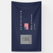 Elegant Memorial in blauw met foto en vlag Spandoek (Verticaal)