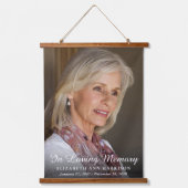 Elegant Memorial Photo White Script Overlay Hangend Wandkleed (Voorkant)