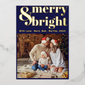 Elegant Merry & Bright Typografie Kerstmis Folie Feestdagenkaart (Voorkant)