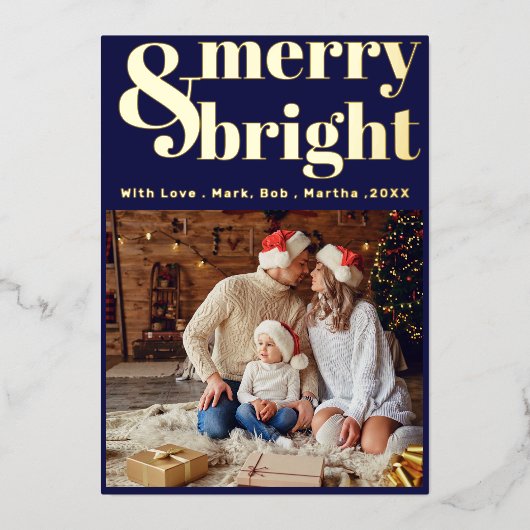 Elegant Merry & Bright Typografie Kerstmis Folie Feestdagenkaart (Voorkant)