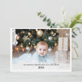 Elegant Merry Christmas 2024 Holly Berries Foto Feestdagenkaart (Staand voorkant)