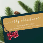 Elegant Merry Christmas retour adreslabel Etiket<br><div class="desc">Ons feestelijke retouradres label heeft Merry Christmas in een modern kalligrafie script lettertype geplaatst op een gouden achtergrond. Het is de perfecte manier om je vrienden en familie te laten weten waar je woont tijdens het vakantieseizoen. Dit label zal zeker een vleugje feestvreugde aan uw mail toevoegen en opgemerkt worden...</div>