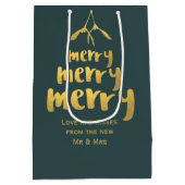 Elegant Merry Mistletoe Christmas Holiday Green Medium Cadeauzakje (Achterkant)