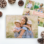Elegant Merry Roos Gold Photo Collage Folie Feestdagenkaart<br><div class="desc">Eenvoudig elegant vakantie multi-foto wenskaart kenmerkt "Zure Kerstmis" in een prachtig kalligrafiekmanuscript met het scrollen detail in echt roos goudfolie en moderne fotocollage sjabloon met zes (6) extra foto's op de rug. Pas de aangepaste tekst aan met uw achternaam,  het jaar,  een aangepaste groet en namen van familieleden.</div>