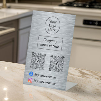Elegant metaalzilver reclamebord met voetstuk