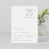 Elegant minimaal gebold zilver per jaar Jubileum Folie Uitnodiging (Staand Voorkant)