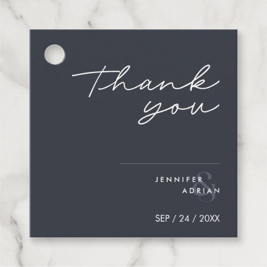 Elegant minimaal vierkant inktmodern huwelijk bedankjes labels (Voorkant)