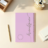Elegant Minimal Monogram Initialen Script Name Planner