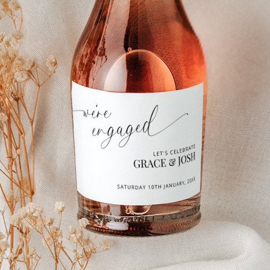 Elegant Minimal We're Engagement Party Sparkling Wijnetiket