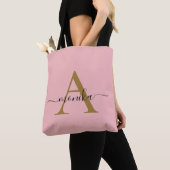 Elegant Minimale Blush Pink Gold Monogram Naam Tote Bag (Dichtbij)