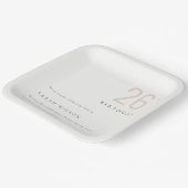 Elegant Minimale Bold Dusky Blush Any Age Birthday Papieren Bordje (Gebogen)