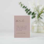 Elegant Minimalist Dusty Mauve Calligraphy Wedding Informatiekaartje (Staand voorkant)