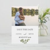 Elegant Minimalist Eucalyptus Save the Date Kaart (Staand voorkant)