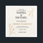 Elegant minimalist Weddenschap Servet<br><div class="desc">Een klassieke minimalistische huwelijksuitnodiging met een neutrale crème achtergrond,  elegante typografie en delicate bloemenaccenten. De spatie is leeg gelaten voor gepersonaliseerde namen. Perfect voor moderne bruiloften.</div>