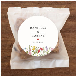 Elegant Minimalist Whimsical Wildflower Wedding Ronde Sticker