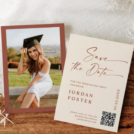 Elegant minimalistisch Afstuderen foto QR code Save The Date