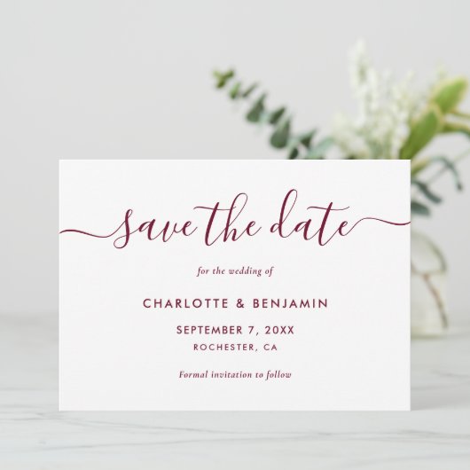 Elegant minimalistisch Bourgogne Weddenschap Save The Date (Staand voorkant)