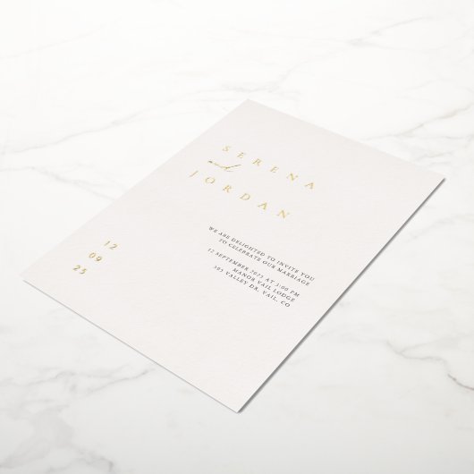 Elegant minimalistisch ivoor Folie bruiloft Folie Uitnodiging (Gedraaid)