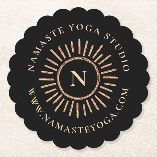 Elegant minimalistisch monogram zwart geel goud kartonnen onderzetters (Voorkant)