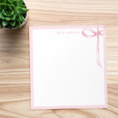Elegant minimalistisch roze boog monogram notitieblok