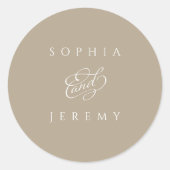 Elegant minimalistisch script bruiloft bruin ronde sticker (Voorkant)