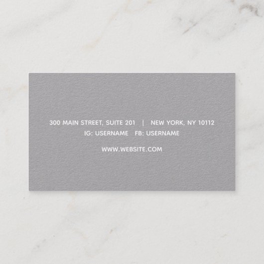 Elegant minimalistisch wit kalligrafie grijs Kraft Visitekaartje (Achterkant)