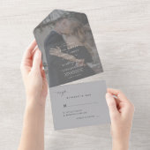 Elegant minimalistisch zwart-wit fotohuwelijk een all in one uitnodiging (Afscheurbaar)