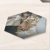 Elegant-minimalistische fotoflat, gelukkig altijd  kartonnen onderzetters (Schuin)