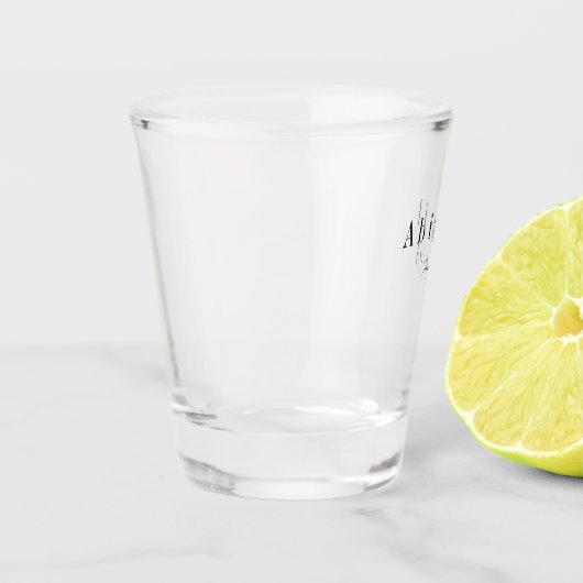 Elegant minimalistische scriptnaam op maat shot glas (Links)