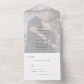 Elegant minimalistische zwarte en witte fotobruilo all in one uitnodiging (Binnen)