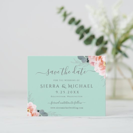 Elegant Mint Green Blush Pink Floral Save the Date Aankondiging (Staand voorkant)