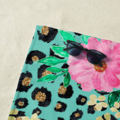 Elegant Mint Leopard Print en Floral Design Strandlaken (In situ)