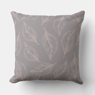 Elegant Mocha Leaf/Cream Accorn Reversibe Pillow Kussen
