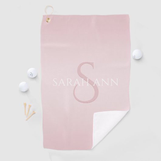 Elegant Modern Blush Roze Ombre Naam & Monogram Golfhanddoek (Insitu)