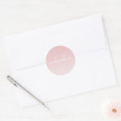 Elegant Modern Blush Roze Ombre Naam & Monogram Ronde Sticker (Envelop)