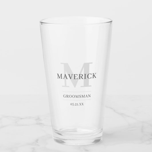 Elegant Modern Bruiloft Monogram Groomsmen Bier Glas (Voorkant)